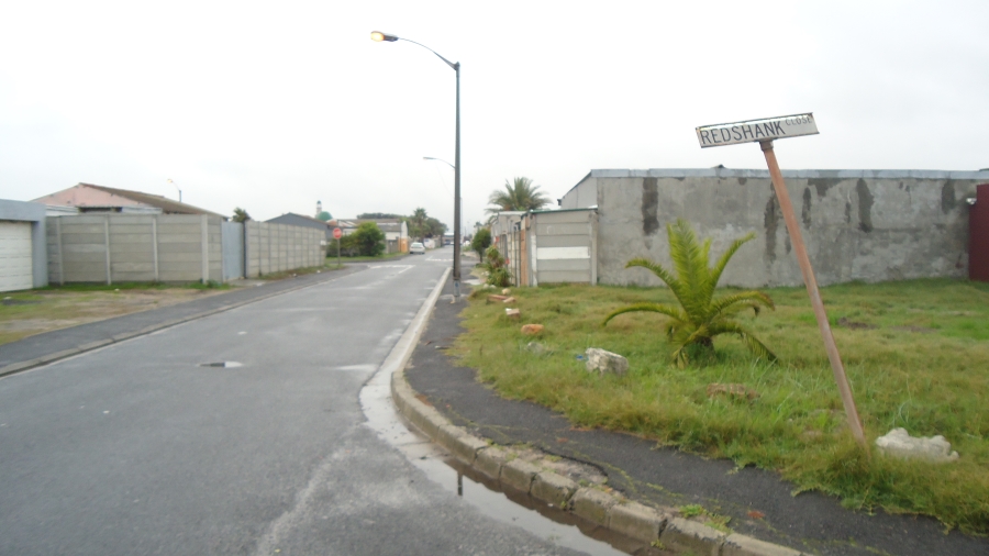 2 Bedroom Property for Sale in Pelican Park Western Cape